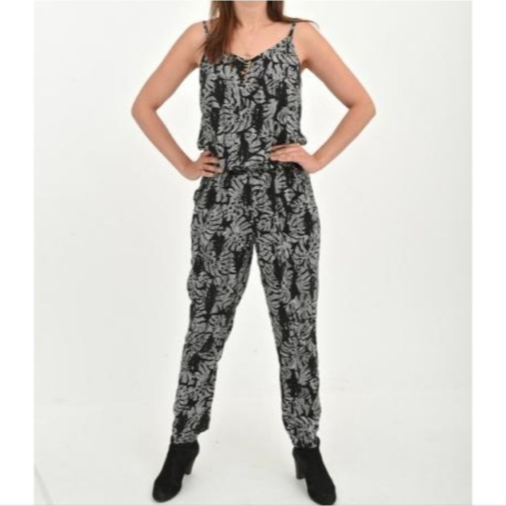 Gap Black & White Tropical Leaf Print Jegging Jumpsuit - Size Small Womens S